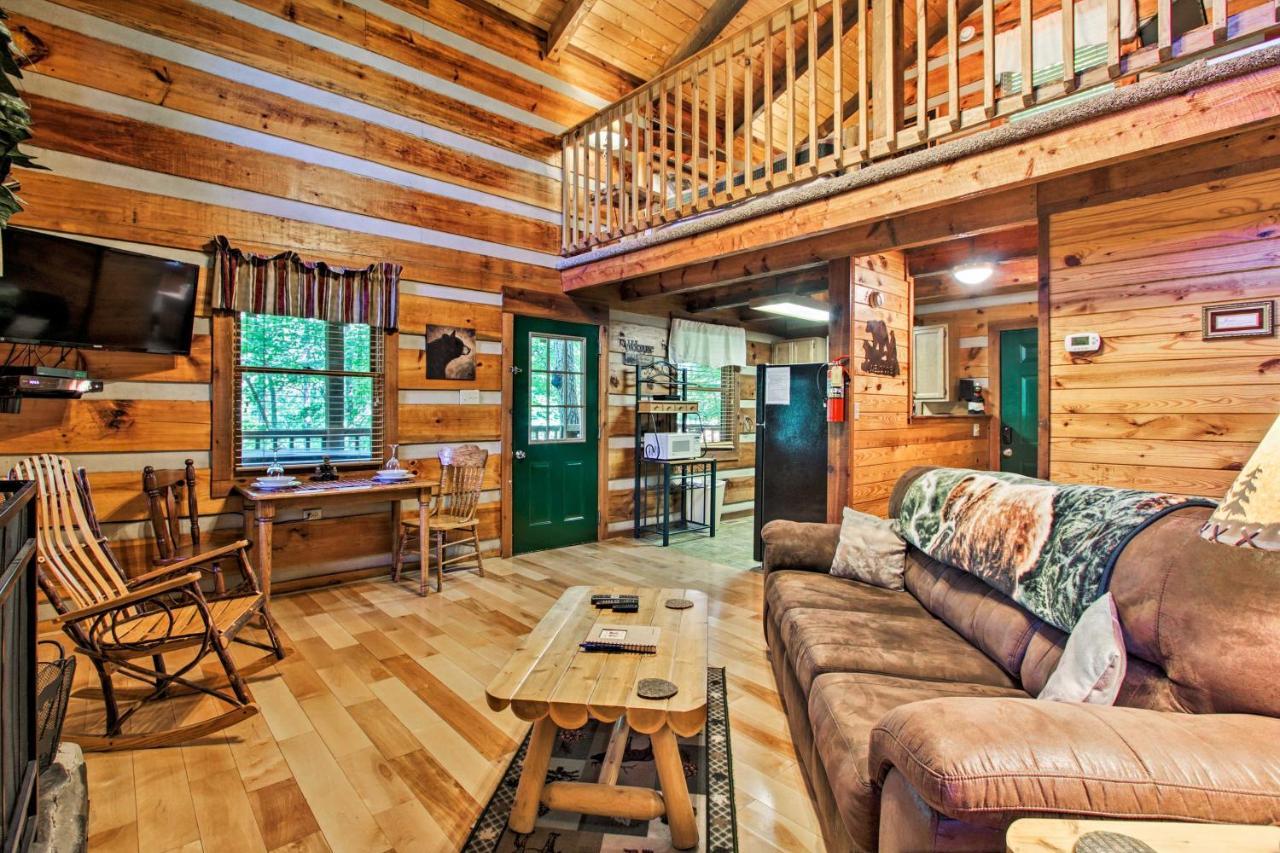 Secluded Forest Cabin, 4 Mi To Downtown Gatlinburg Exteriér fotografie