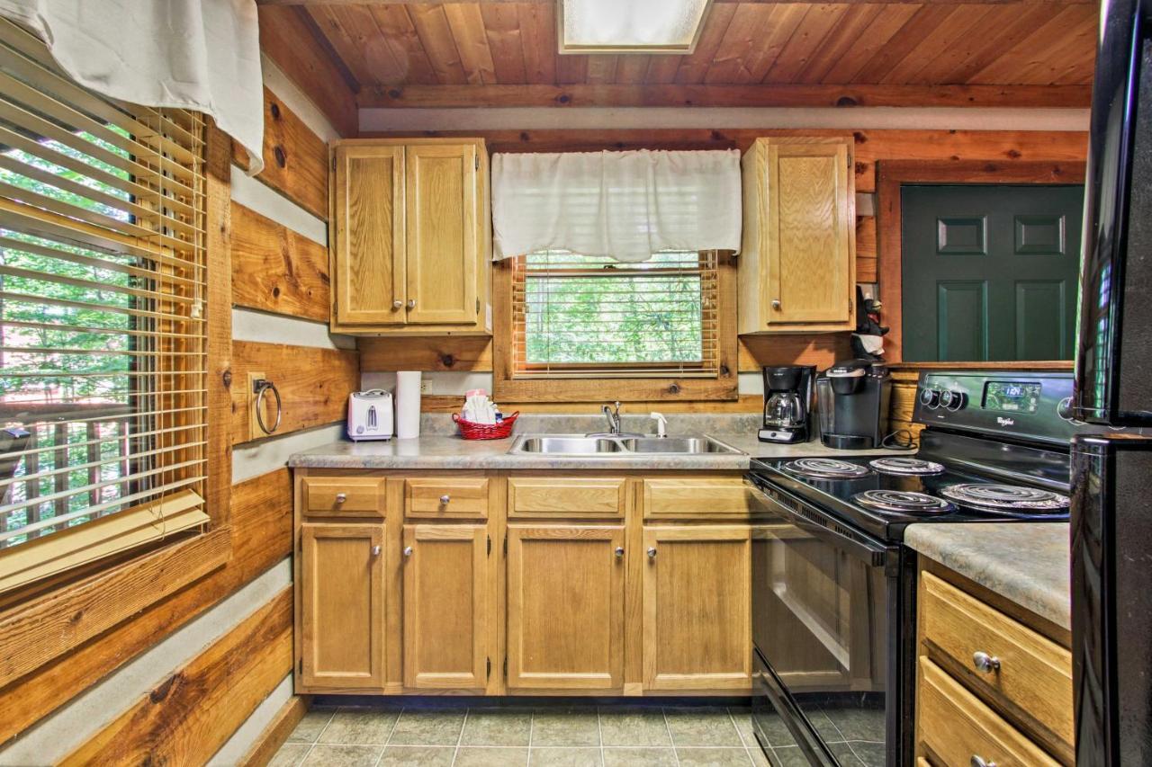 Secluded Forest Cabin, 4 Mi To Downtown Gatlinburg Exteriér fotografie